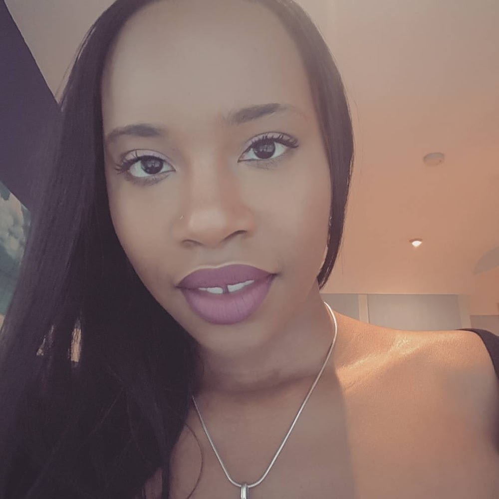 Meet your Posher, Jadean